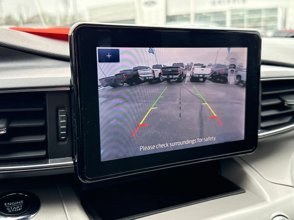 Certified 2023 Ford Explorer XLT w/ Equipment Group 202A image 23