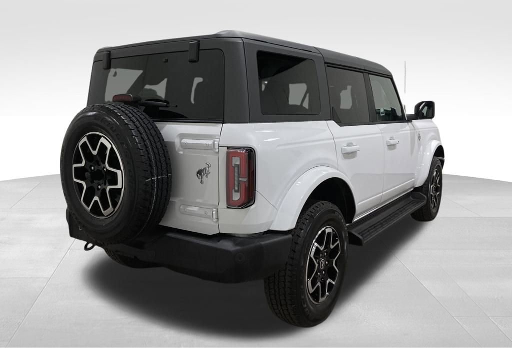 Certified 2025 Ford Bronco Outer Banks image 4