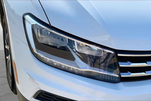 Used 2019 Volkswagen Tiguan SE FWD image 28