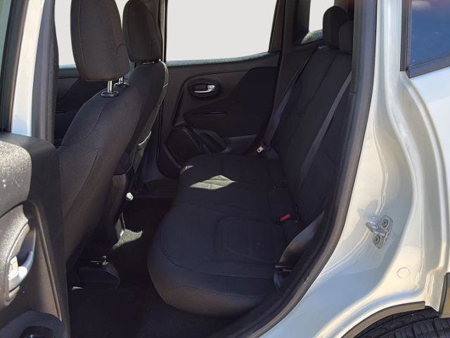 Used 2020 Jeep Renegade Latitude image 20