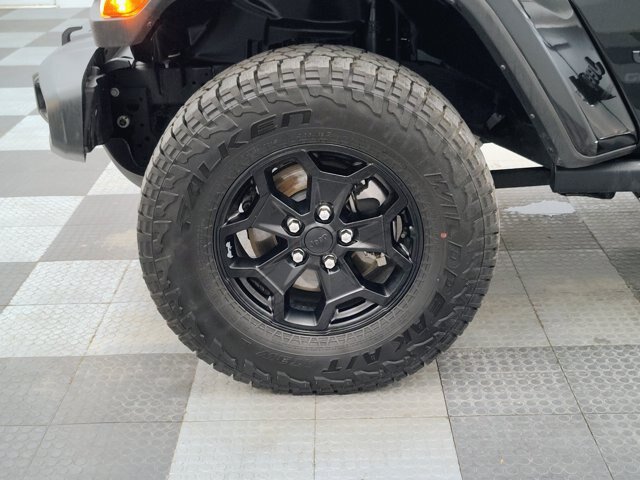 Used 2022 Jeep Gladiator Sport AWD/4WD image 14