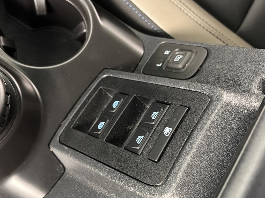 Certified 2024 Ford Bronco Wildtrak image 24