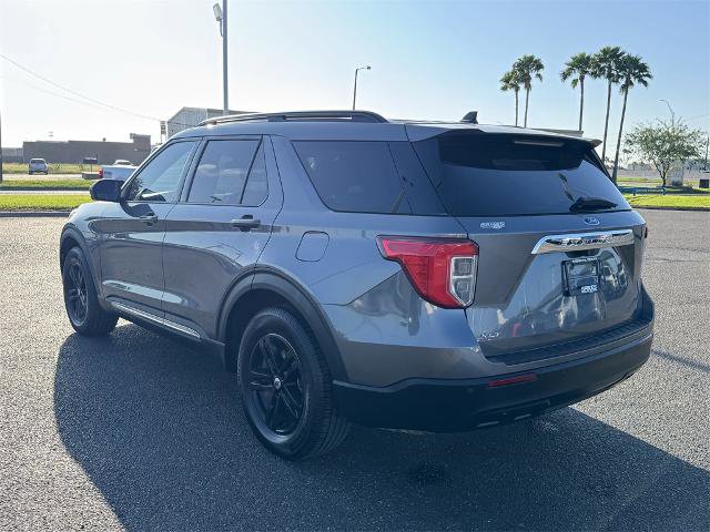 Certified 2022 Ford Explorer XLT image 7
