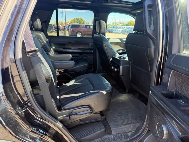 Certified 2019 Ford Expedition Limited w/ Equipment Group 302A AWD/4WD image 13
