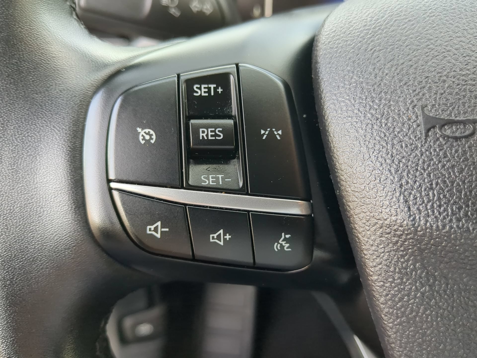 Certified 2024 Ford Escape Active FWD image 63