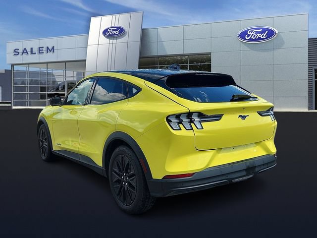 Certified 2025 Ford Mustang Mach-E Select AWD/4WD image 4