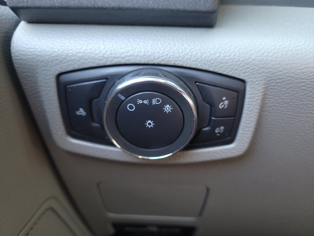 Certified 2019 Ford F250 XL w/ STX Appearance Package AWD/4WD image 23