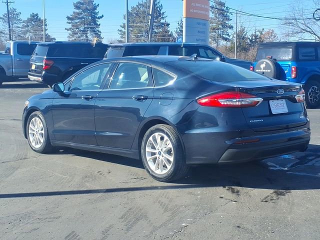 Certified 2020 Ford Fusion SE image 2