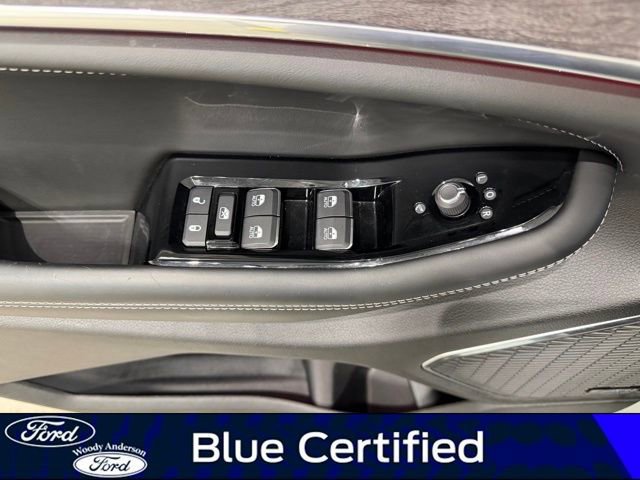 Used 2024 Jeep Grand Cherokee L Overland image 14