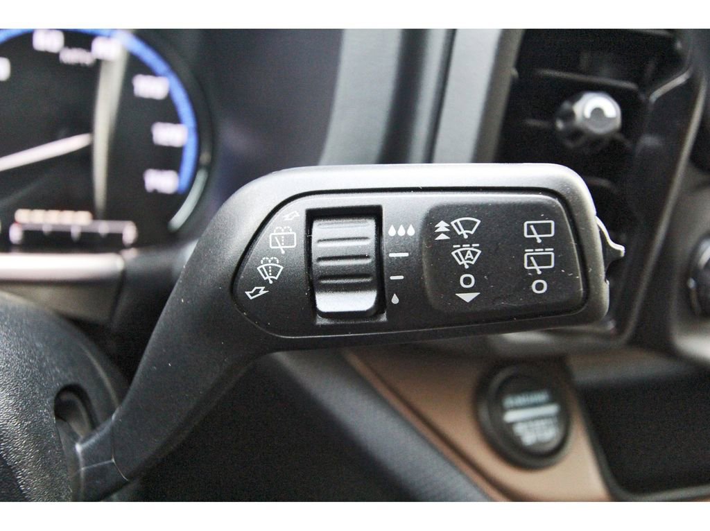 Certified 2022 Ford Bronco Sport Outer Banks w/ Tech Package AWD/4WD image 17