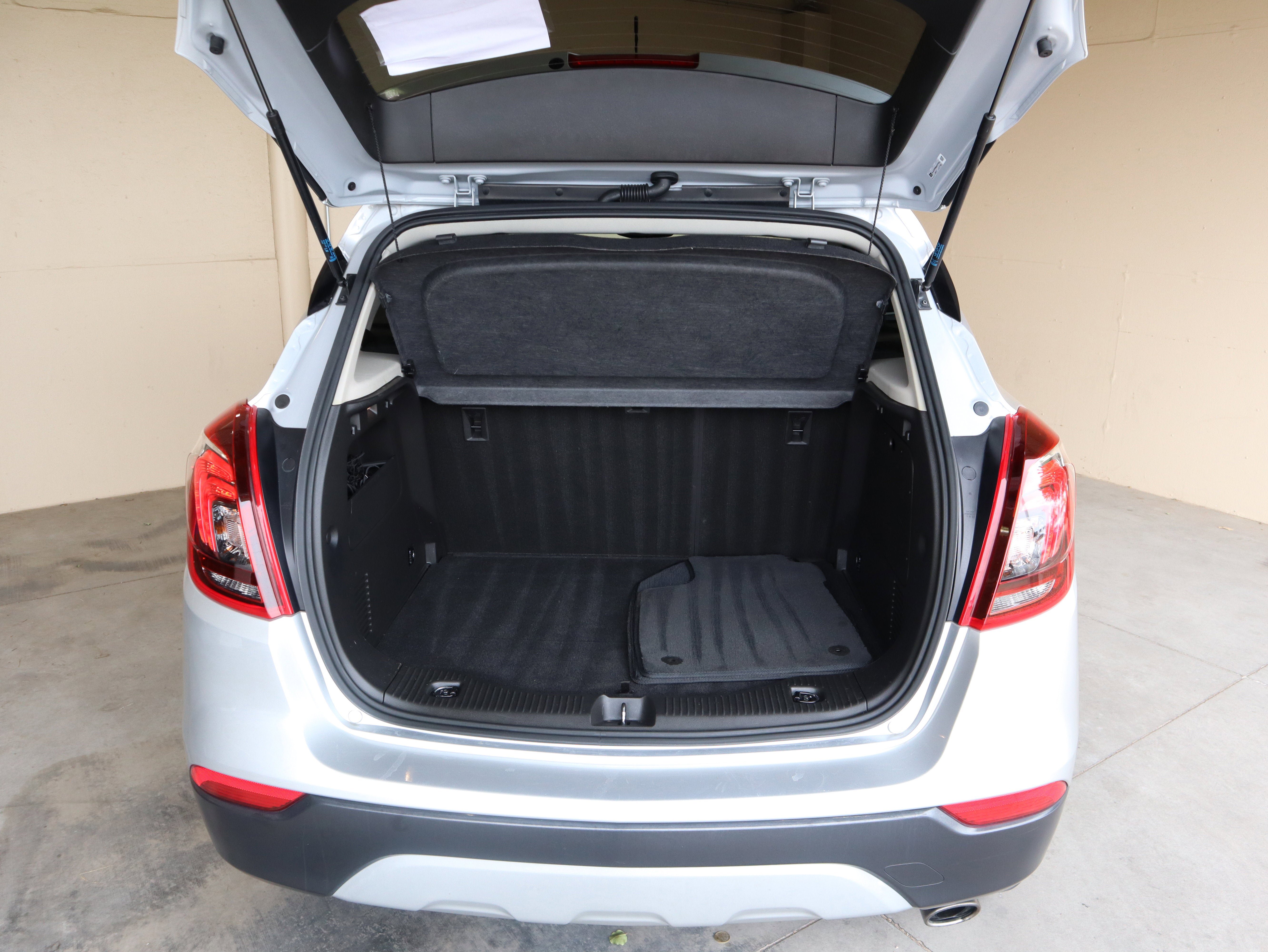 Used 2019 Buick Encore Essence AWD/4WD image 45