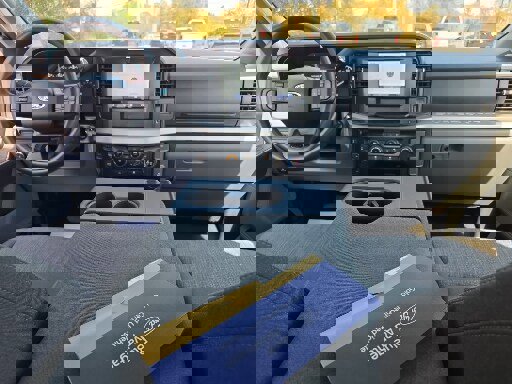 Certified 2025 Ford F250 XLT image 10