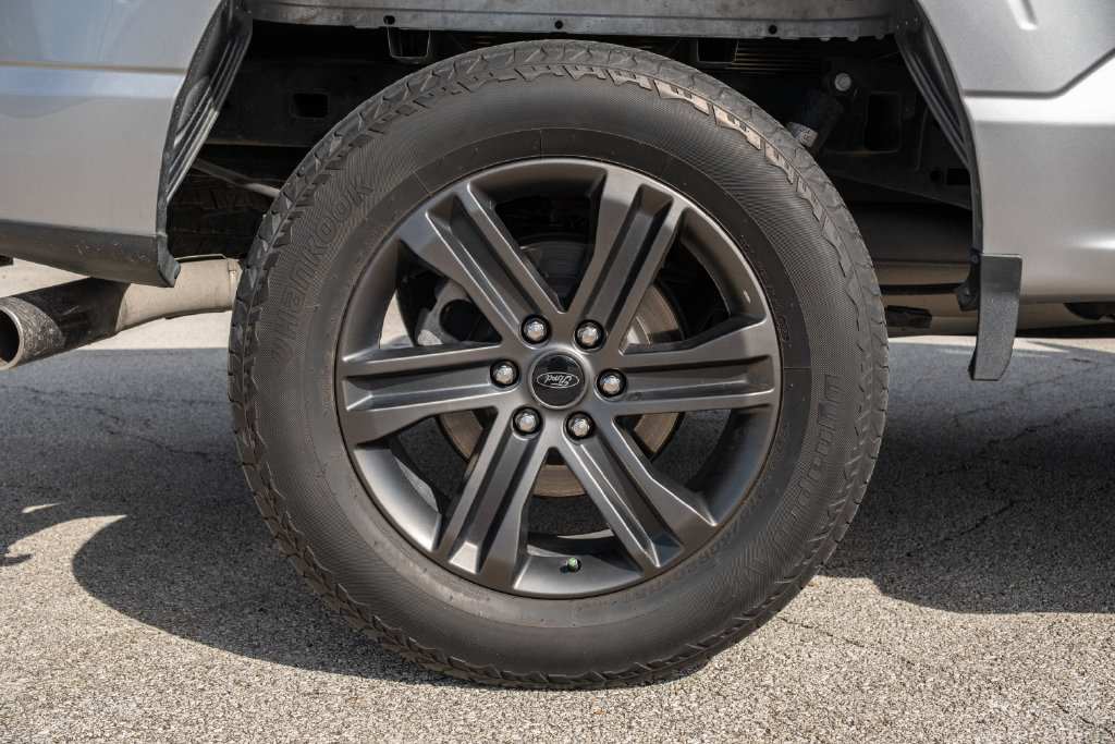 Certified 2022 Ford F150 Lariat AWD/4WD image 10