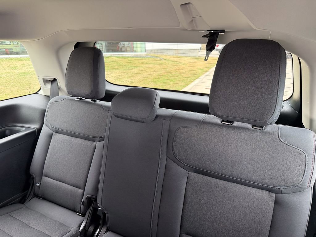 Certified 2025 Ford Expedition Active image 15