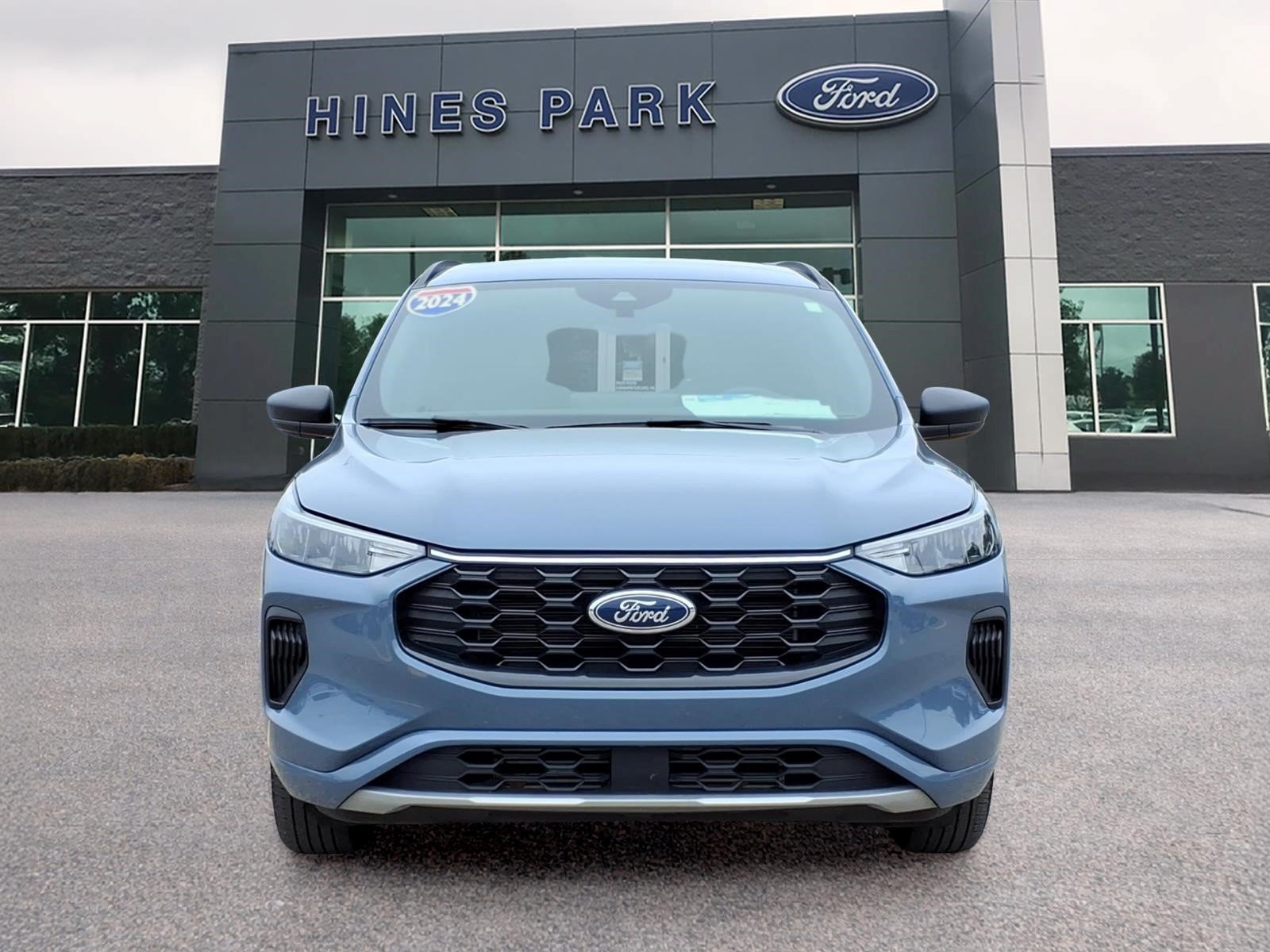Certified 2024 Ford Escape ST-Line w/ Tech Pack #1 AWD/4WD image 2