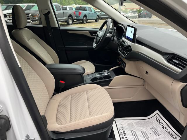 Certified 2022 Ford Escape SE w/ Convenience Package image 17