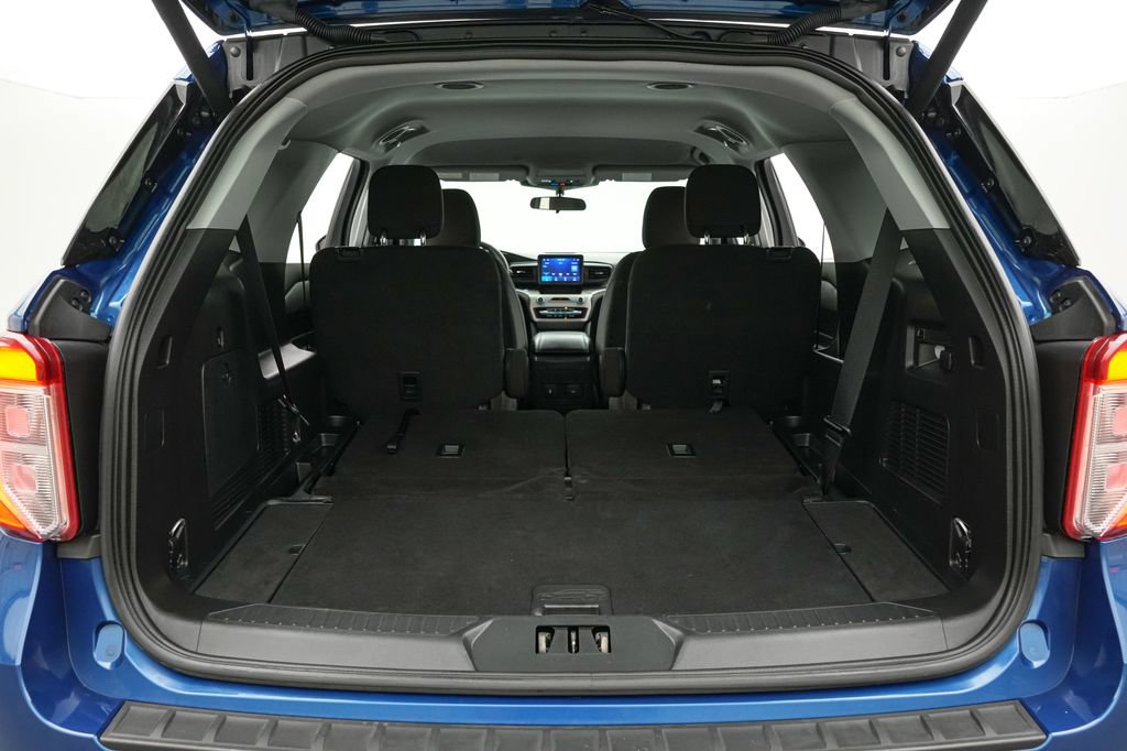 Certified 2023 Ford Explorer XLT w/ Class IV Trailer Tow Package AWD/4WD image 21