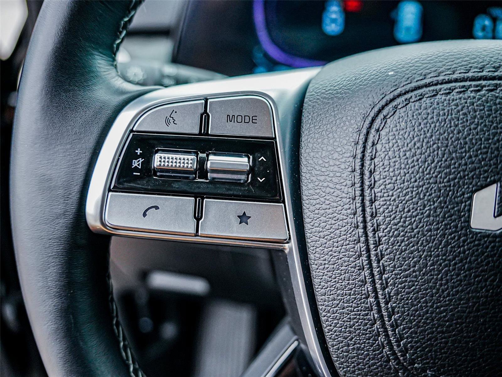 Used 2025 Kia Telluride EX AWD/4WD image 15