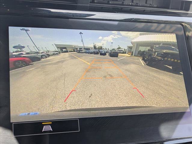 Used 2023 Chevrolet Bolt EUV LT w/ Driver Confidence Package FWD image 13