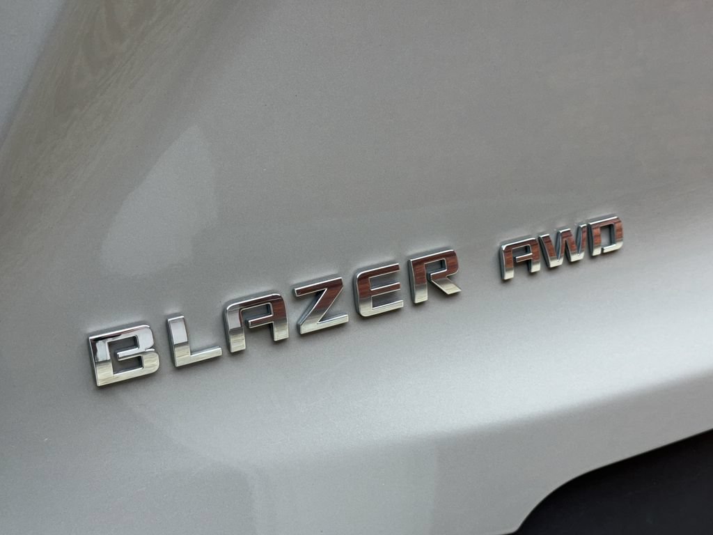 Used 2021 Chevrolet Blazer LT AWD/4WD image 3