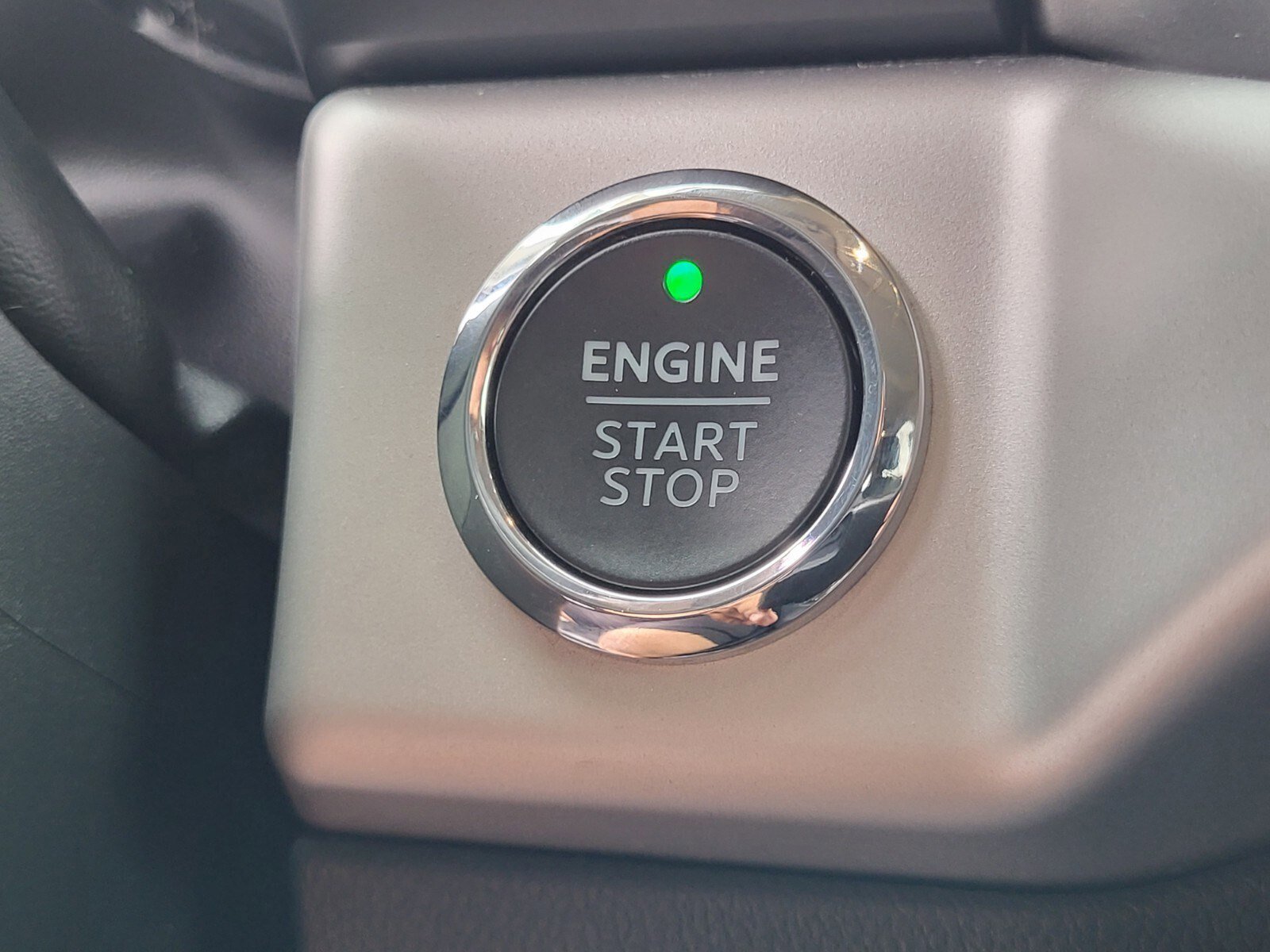 Certified 2023 Ford Expedition XLT image 24