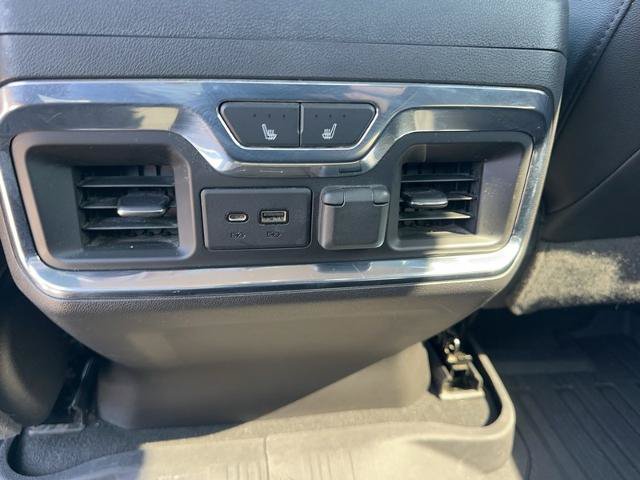 Used 2021 GMC Sierra 1500 SLT w/ SLT Premium Package AWD/4WD image 11