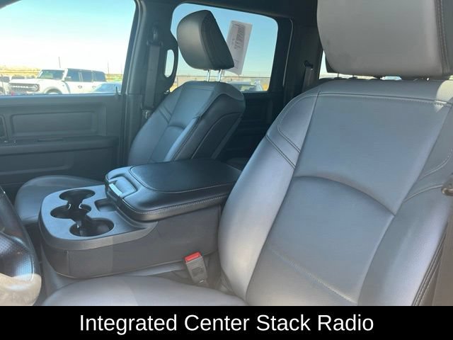 Used 2024 RAM 2500 Tradesman w/ Chrome Appearance Group AWD/4WD image 19