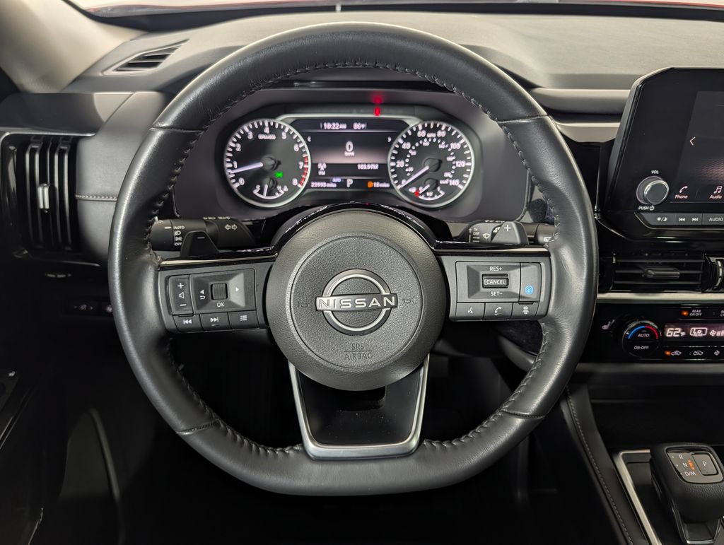 Used 2022 Nissan Pathfinder SV w/ SV Premium Package AWD/4WD image 18