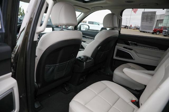 Used 2022 Kia Telluride EX w/ EX Premium Package image 26