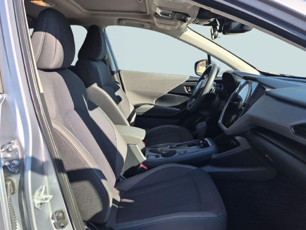 Used 2025 Subaru Crosstrek 2.5i Premium AWD/4WD image 25