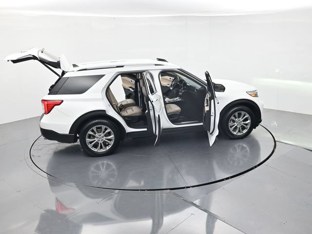 Certified 2022 Ford Explorer Limited w/ Equipment Group 301A RWD image 50