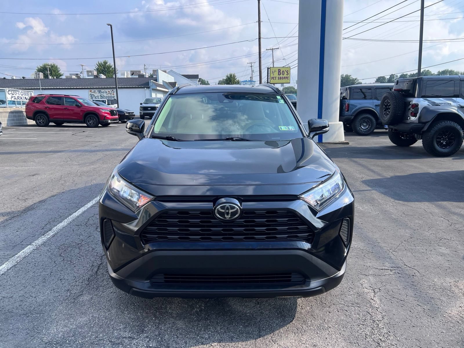 Used 2019 Toyota RAV4 LE w/ All Weather Liner Package AWD/4WD image 3