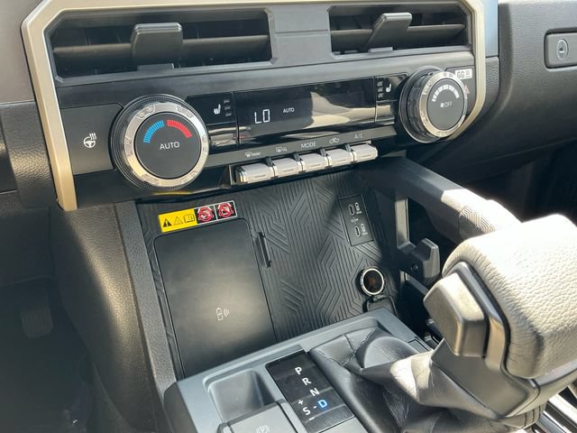 Used 2025 Toyota Tacoma TRD Off-Road w/ TRD Off Road Upgrade Package AWD/4WD image 23