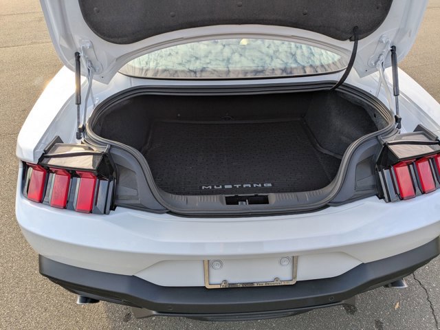 Certified 2024 Ford Mustang Coupe image 25