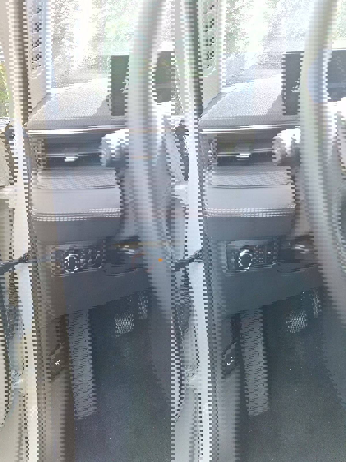 Certified 2025 Ford Mustang Mach-E Select image 10