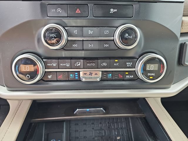 Certified 2024 Ford Expedition Limited AWD/4WD image 30
