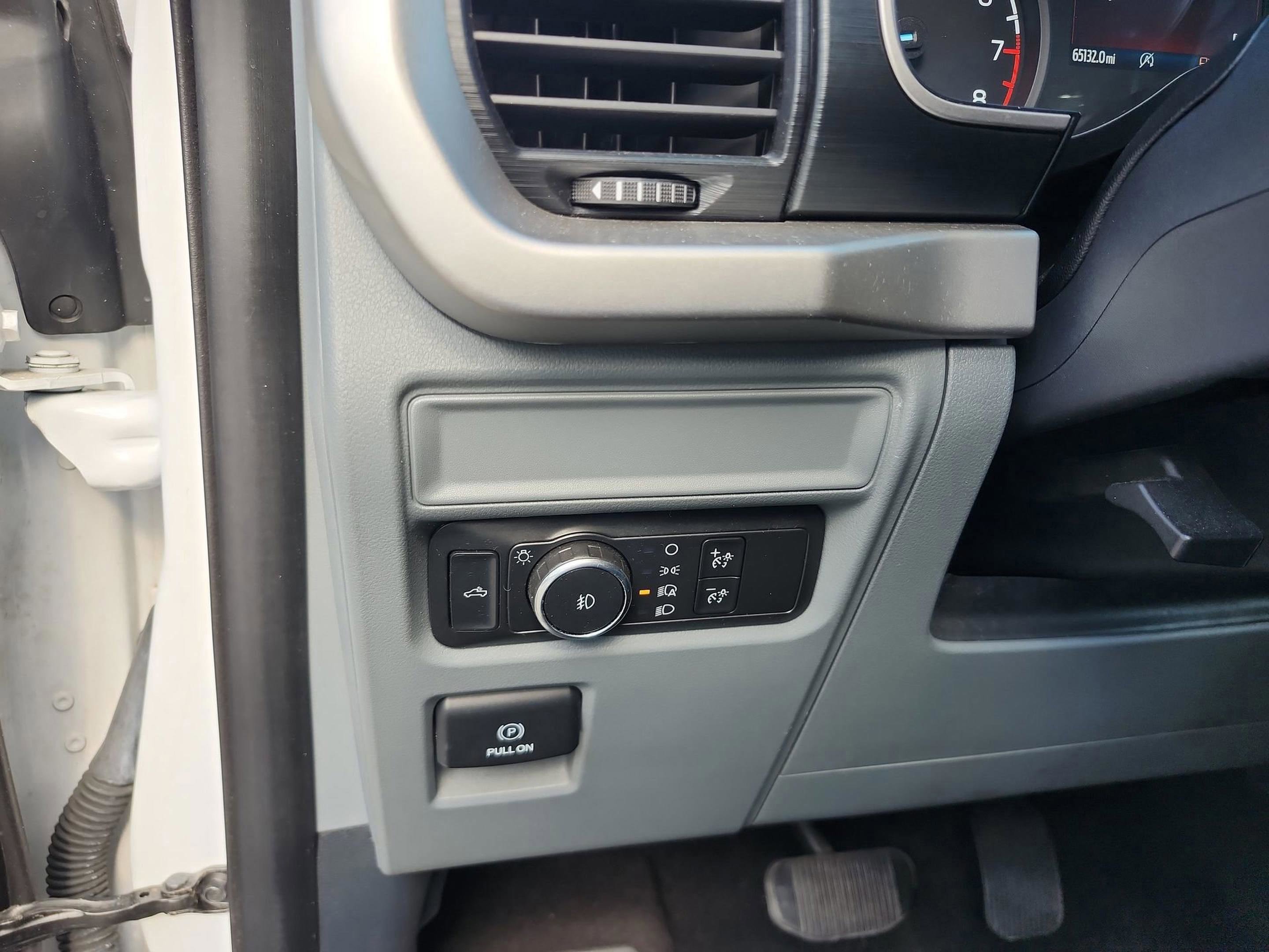 Certified 2021 Ford F150 XLT image 12