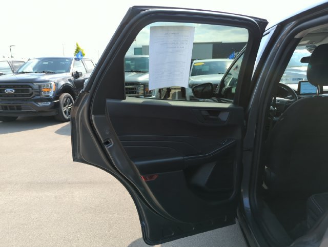Certified 2025 Ford Escape Active AWD/4WD image 21