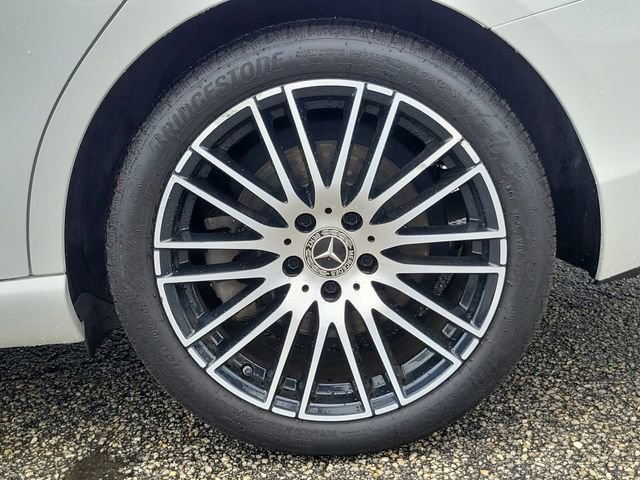 Used 2023 Mercedes-Benz C 300 Sedan w/ Exclusive Trim Package image 7