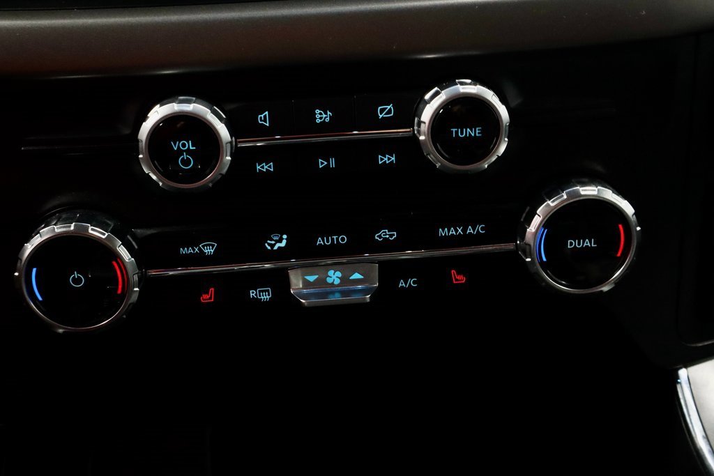 Certified 2024 Ford F150 Lightning XLT w/ Max Trailer Tow Package image 32