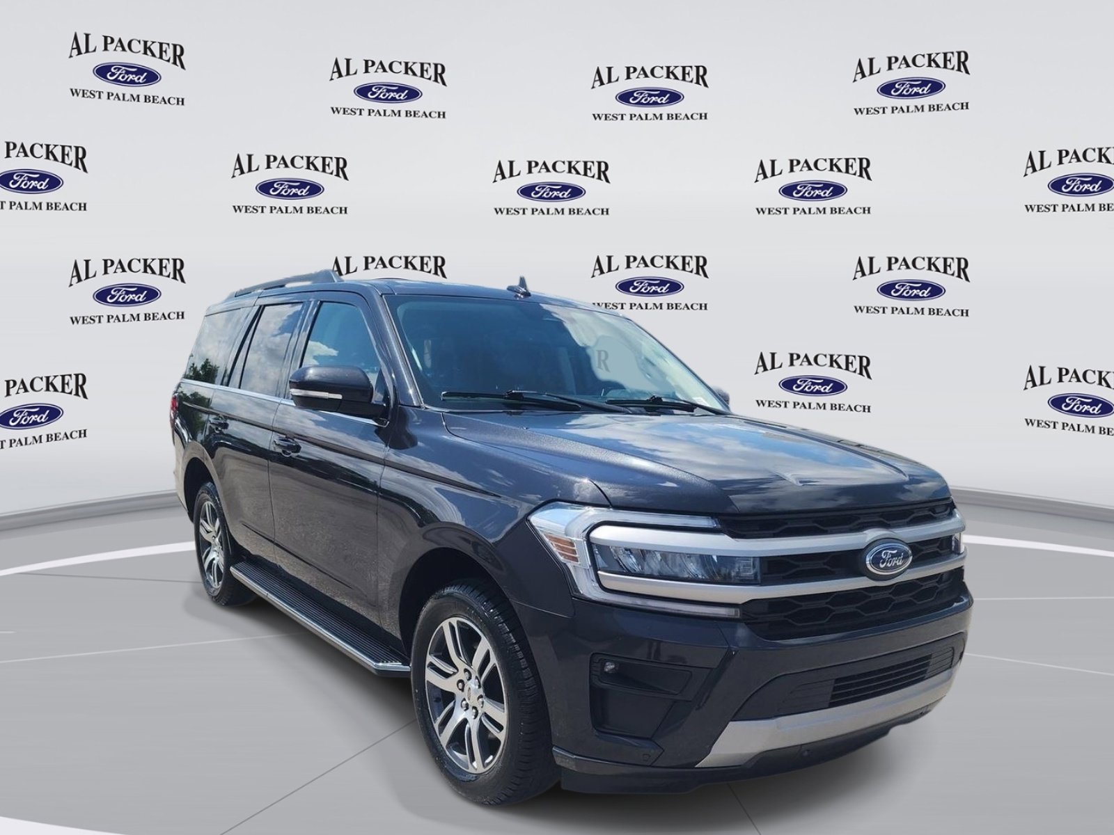 Certified 2022 Ford Expedition XLT RWD image 8