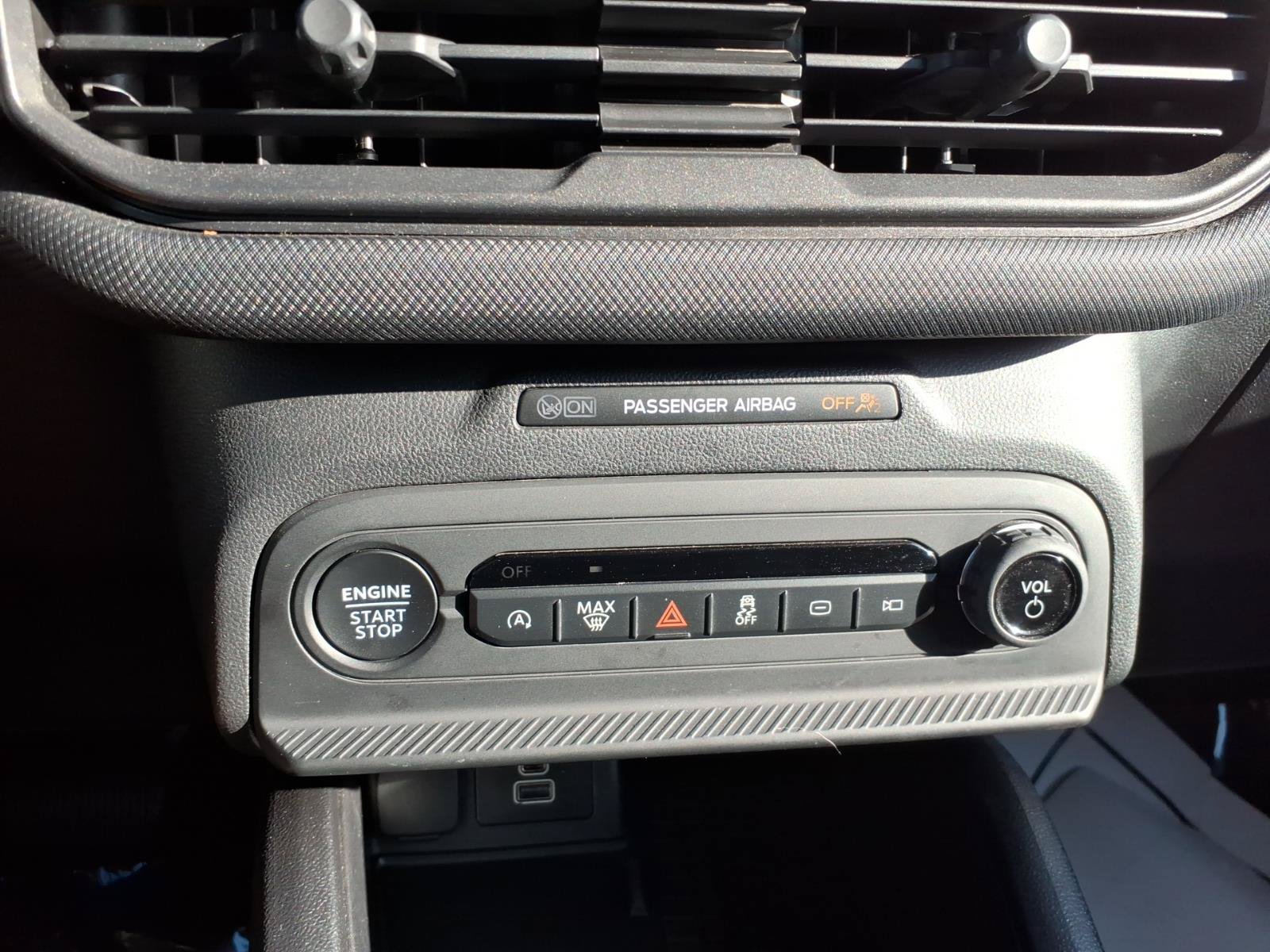 Certified 2025 Ford Bronco Sport Big Bend AWD/4WD image 19