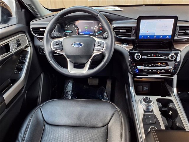 Certified 2023 Ford Explorer Limited image 11