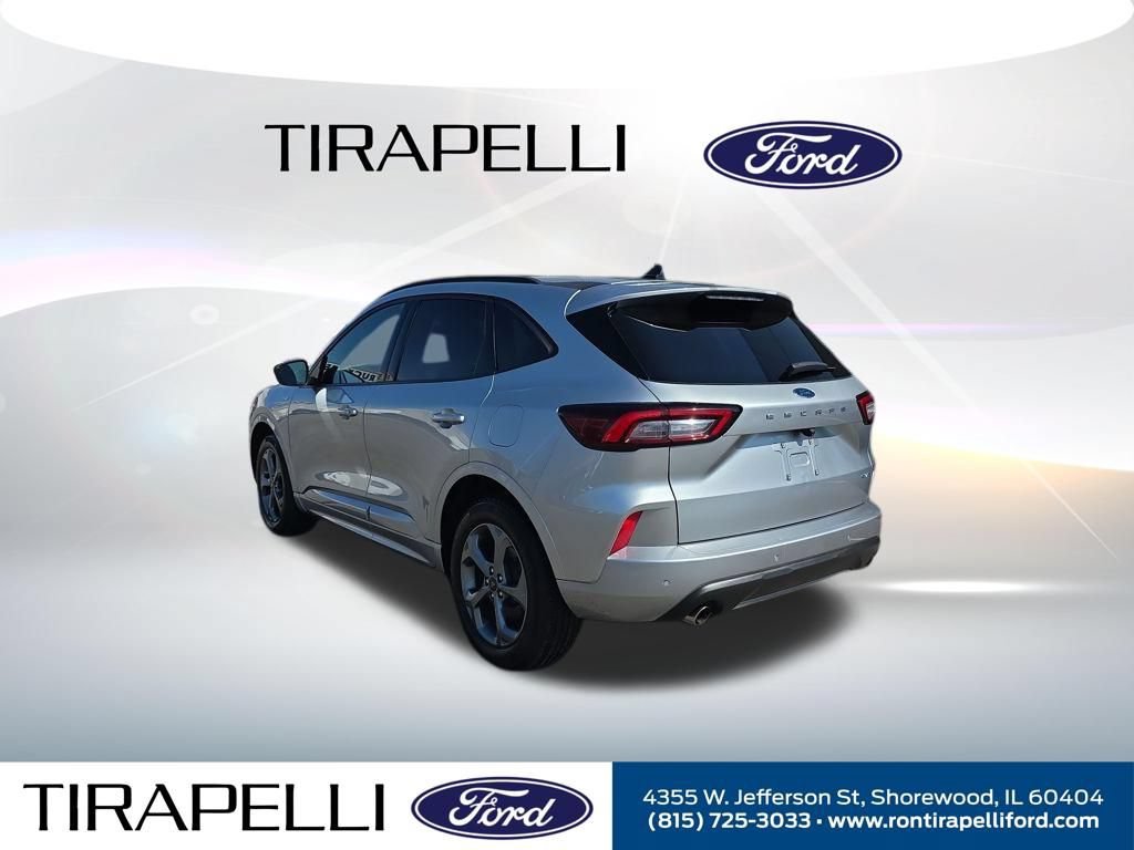 Certified 2023 Ford Escape ST-Line w/ Tech Pack #1 AWD/4WD image 2