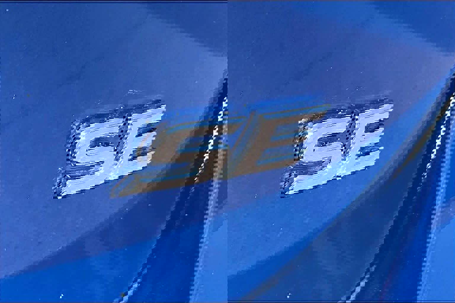 Used 2024 Toyota Camry SE image 9