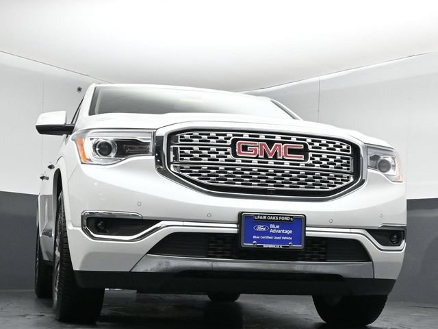 Used 2019 GMC Acadia Denali w/ Technology Package FWD image 39