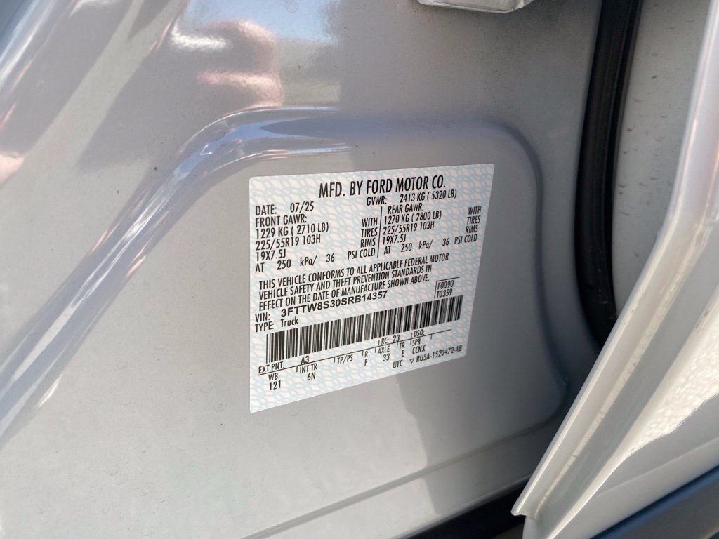 Certified 2025 Ford Maverick Lariat AWD/4WD image 13
