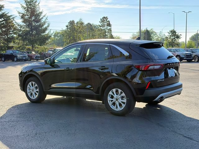 Certified 2024 Ford Escape Active AWD/4WD image 6