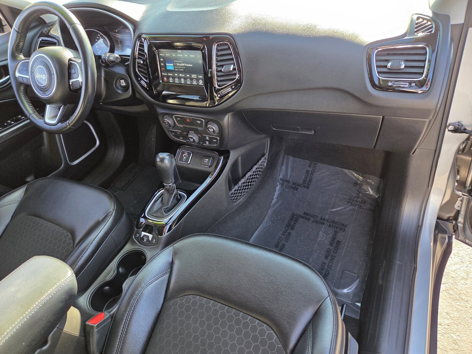 Used 2020 Jeep Compass Latitude image 16