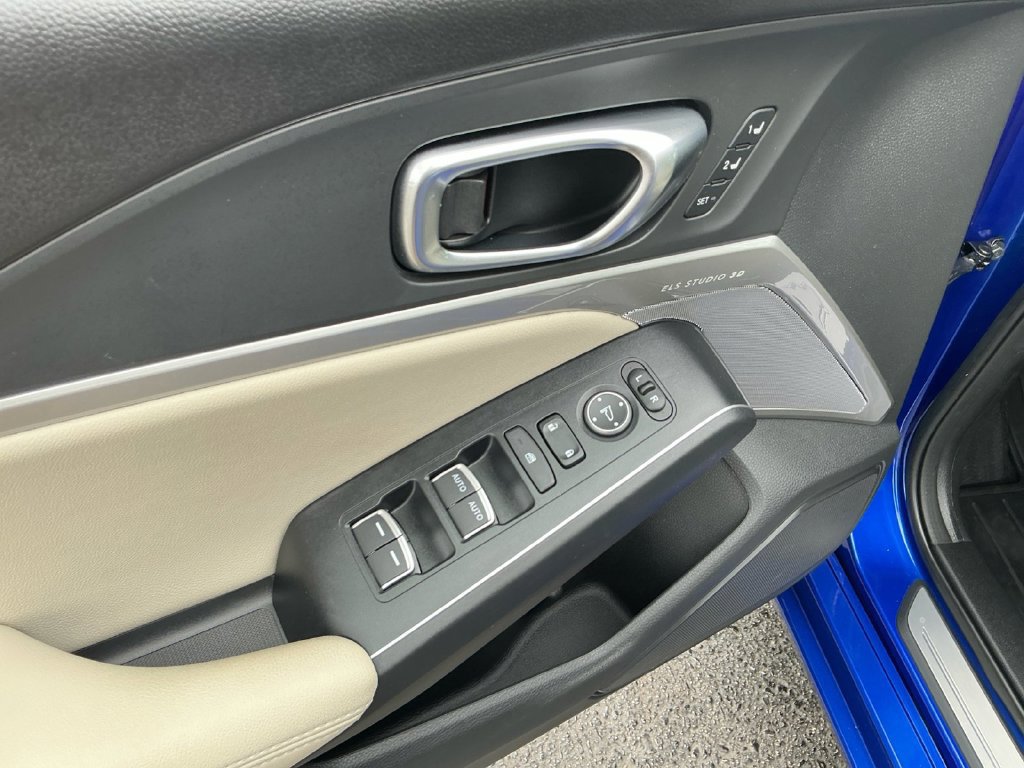 Used 2024 Acura Integra A-Spec w/ Technology Package FWD image 16